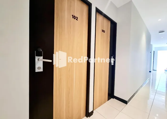 Pandawa Guest House At Ngaliyan Square Mitra Reddoorz Semarang